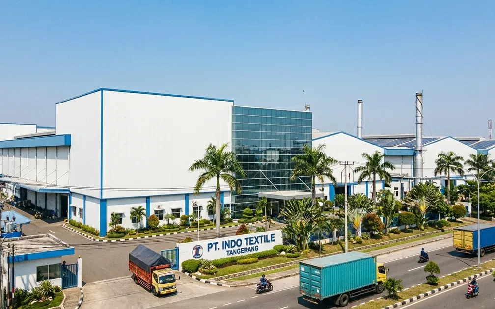 Review Proyek: Sandwich Panel untuk Pabrik Tekstil Tangerang