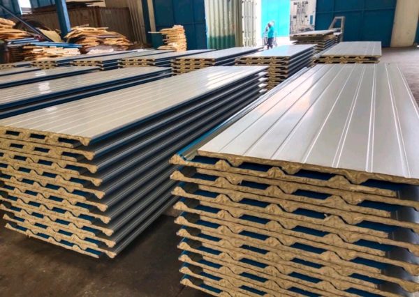 Keunggulan Isolasi Termal Sandwich Panel dalam Konstruksi Bangunan